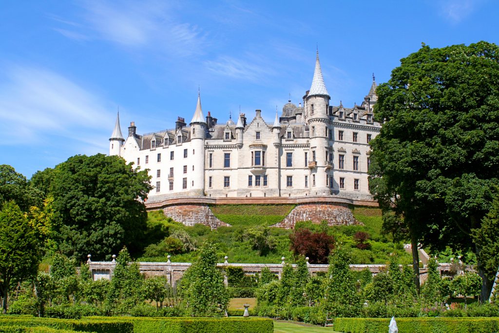 Dunrobin Castle & Gardens